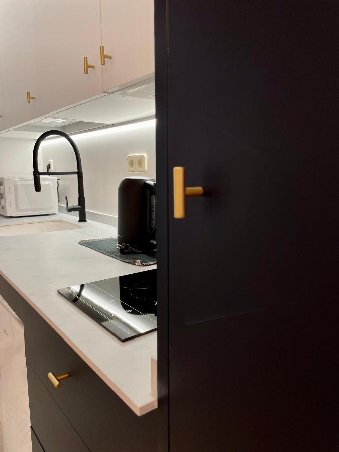 Madrid Villa Suites Aquamarina Eksteriør billede
