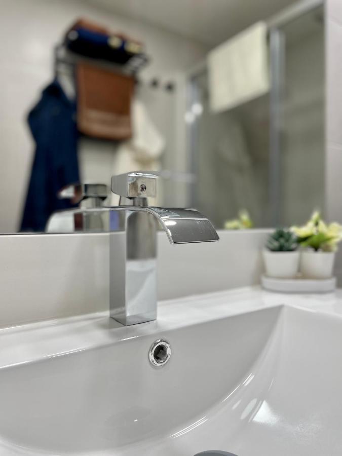 Madrid Villa Suites Aquamarina Eksteriør billede